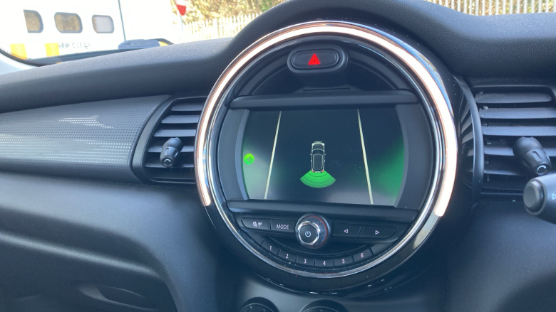 MINI Hatchback 1.5 Cooper II 3dr Petrol Hatchback